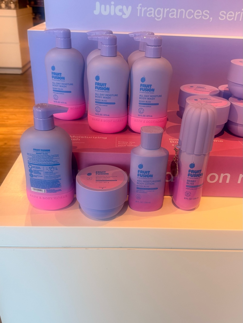 Bath & Body Works Fruit Fusion Berry Bliss Body Care Set - Lavender & Pink - Picture 2 of 2
